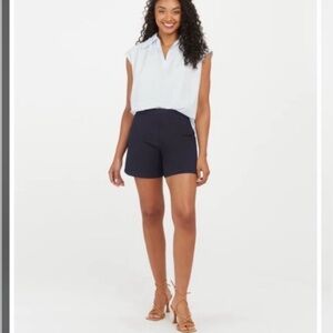 NWT Spanx Polished 4 Inch Short in Black Women's Size S